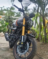 Charcoal Ember TVS Ronin DS 2025