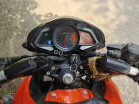 Orange Bajaj Pulsar NS 125