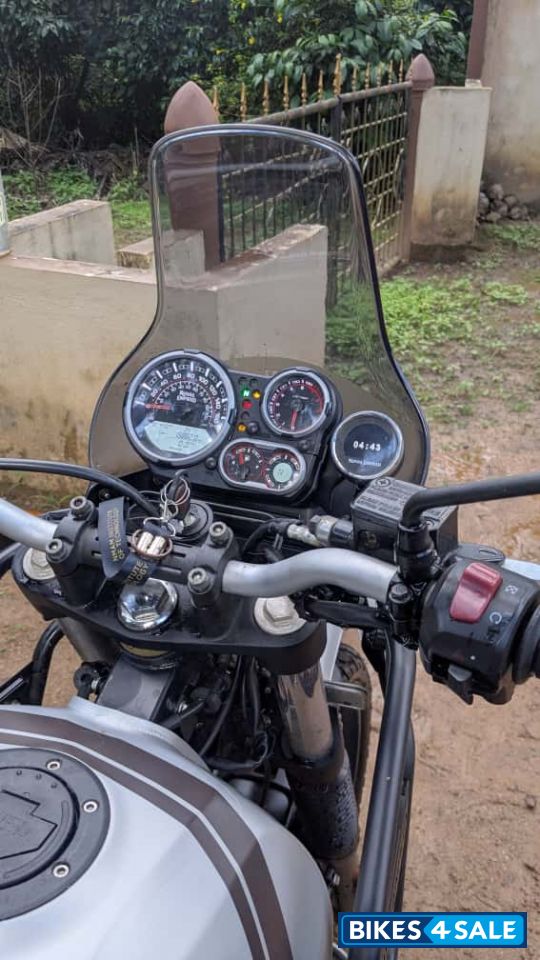 Mirage Silver Royal Enfield Himalayan 2021