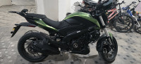 Green Bajaj Dominar 400 2025
