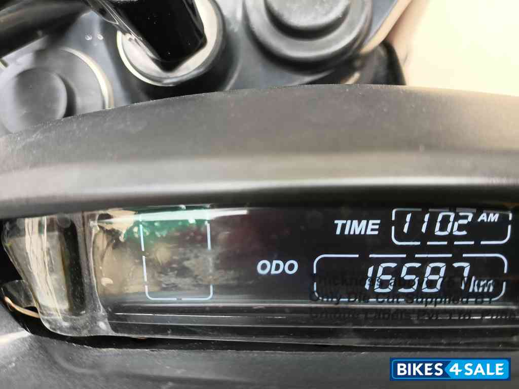 Bajaj Dominar 400 ABS BS6