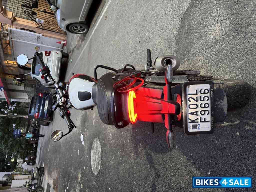 Triumph Speed 400 2025