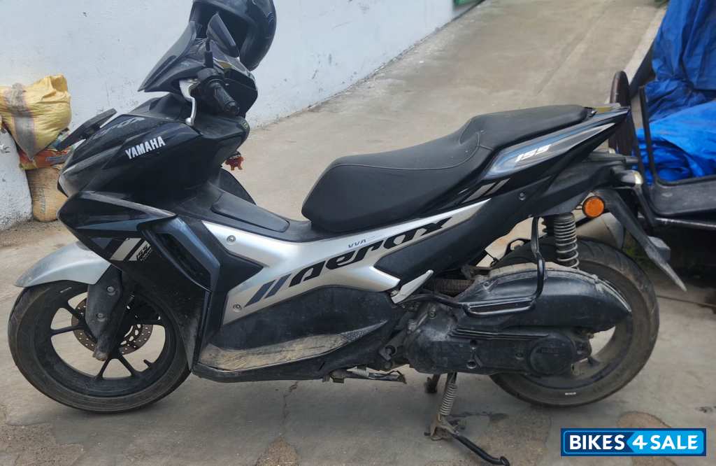 Black Yamaha Aerox 155