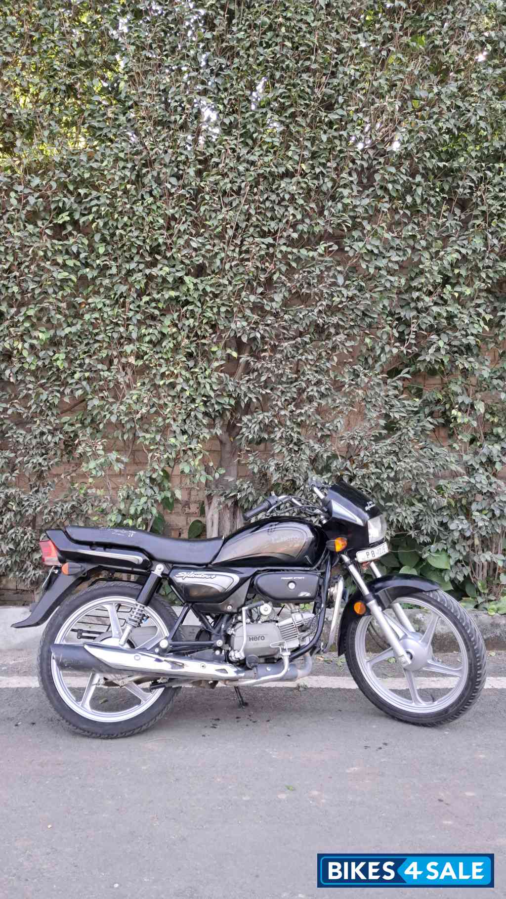 Black Hero Splendor Plus BS6
