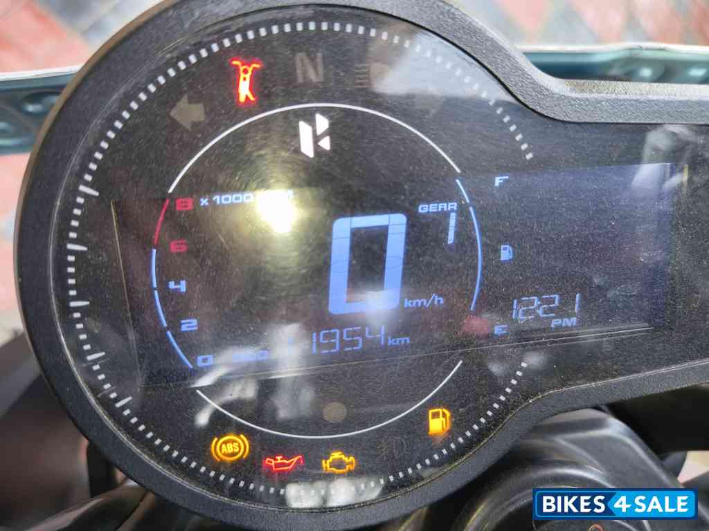 Phantom Black Hero Mavrick 440