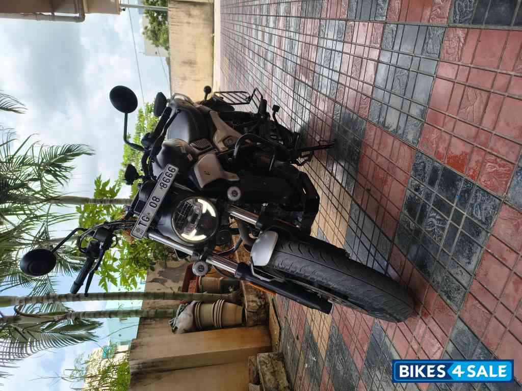 Phantom Black Hero Mavrick 440