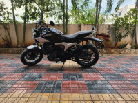 Phantom Black Hero Mavrick 440