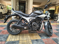 Phantom Black Hero Mavrick 440