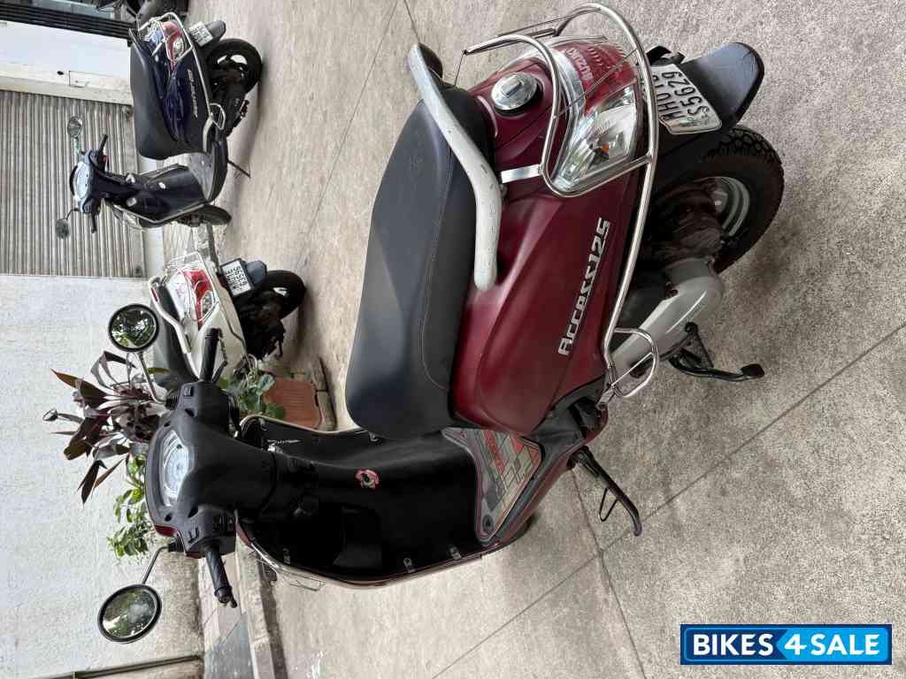 Red Matte Suzuki Access 125 BS6