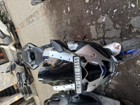 Metallic Grey Yamaha R15M