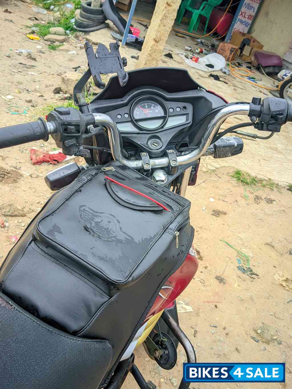 Meroon Mahindra Centuro