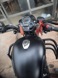 Stealth Black Royal Enfield Classic Stealth Black