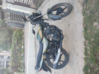 Green Bajaj CT 100