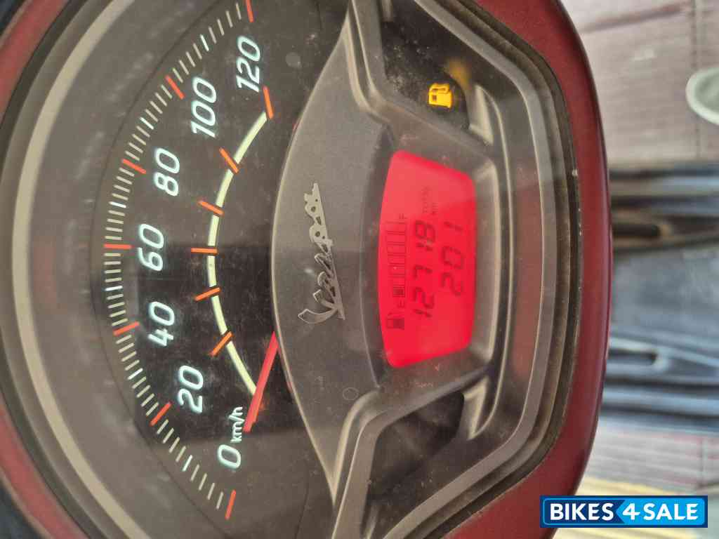 Red Vespa SXL 150 BS6