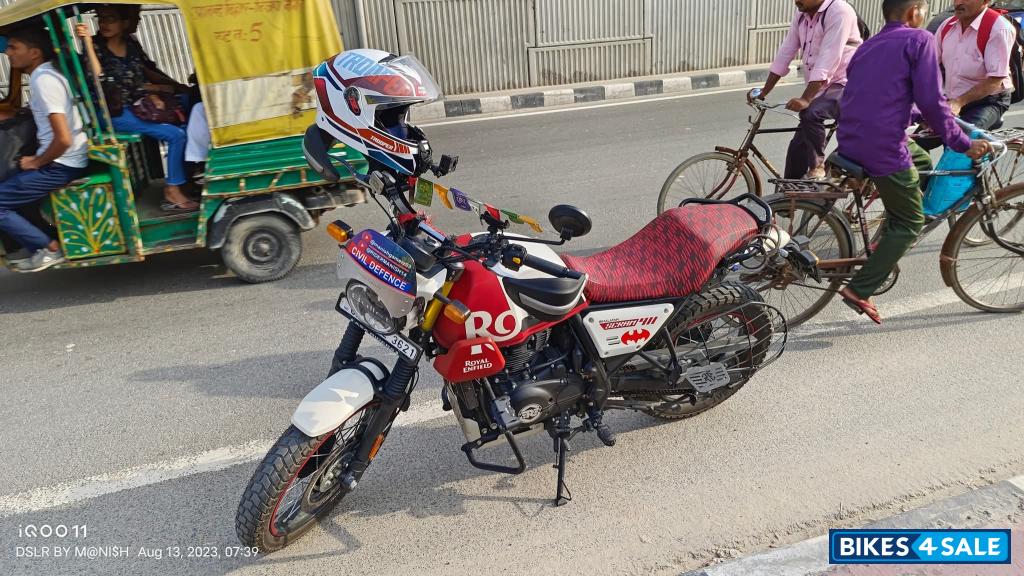 White Flame Royal Enfield Scram 411