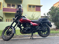 Red Bajaj Avenger Street 220 BS6