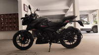 Brooklyn Black Bajaj Pulsar N160 Dual Channel ABS