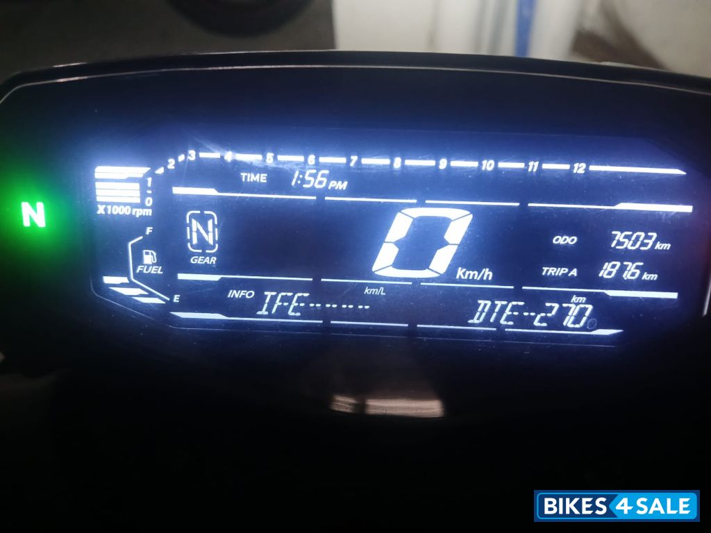 Brooklyn Black Bajaj Pulsar N160 Dual Channel ABS Brooklyn Black Bajaj Pulsar N160 Dual Channel ABS