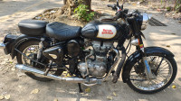 Black Royal Enfield Classic 350