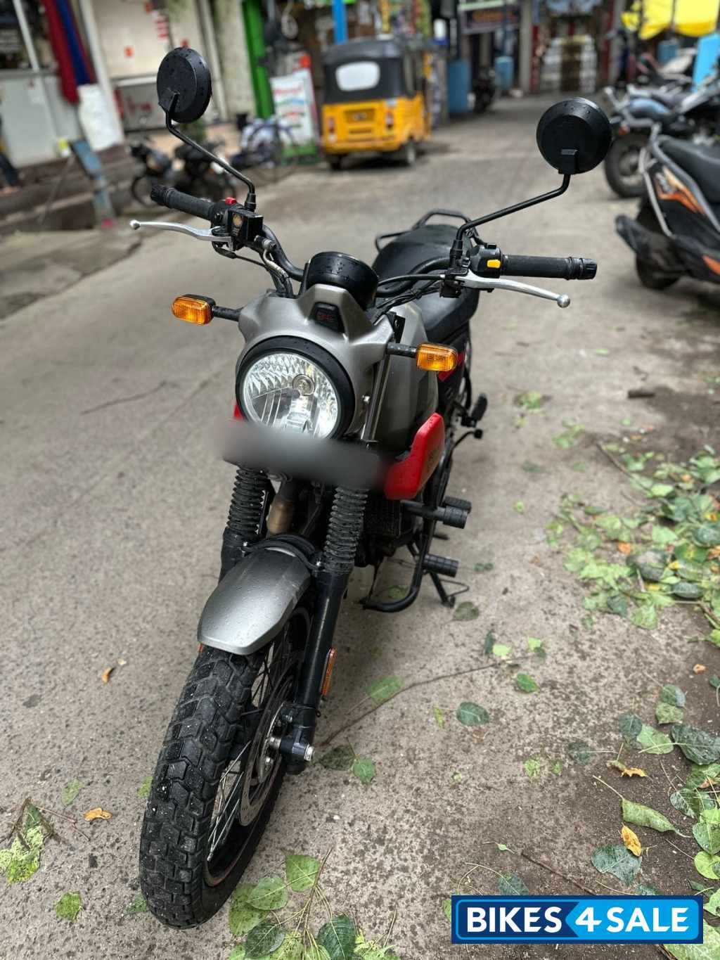 Royal Enfield Scram 411