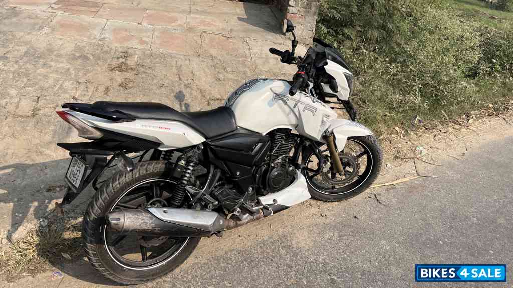TVS Apache RTR 180