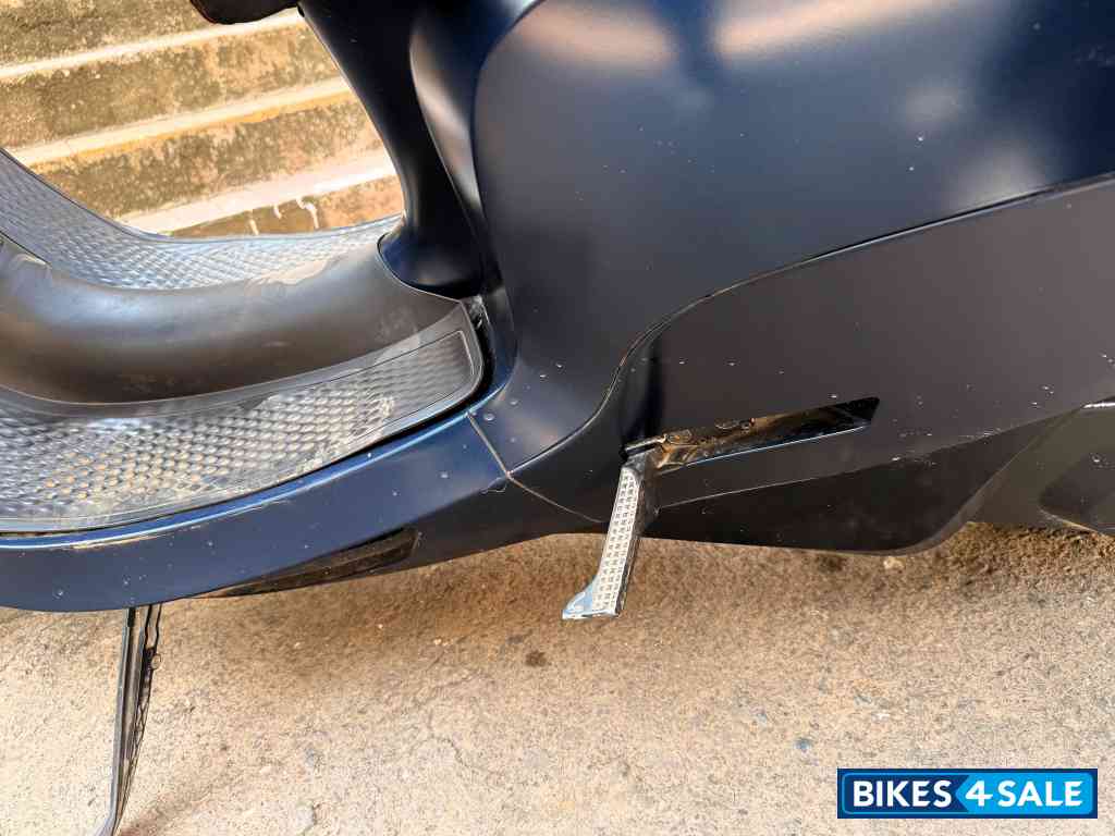 Midnight Blue Ola S1 Pro