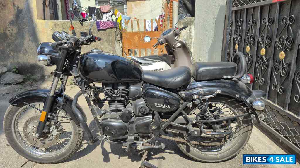 Black Benelli Imperiale 400