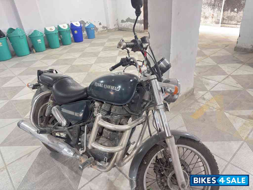 Royal Enfield Thunderbird 350 Royal Enfield Thunderbird 350