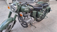 Royal Enfield Classic 350