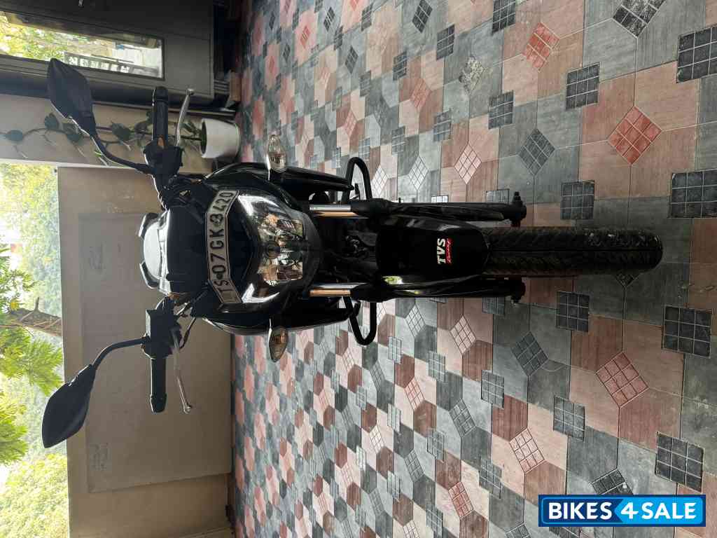 TVS Apache RTR 160 4V