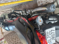 Red Black Honda Dream Yuga