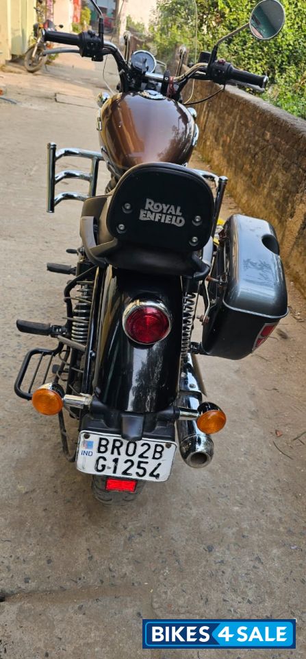 Royal Enfield Meteor 350 Supernova