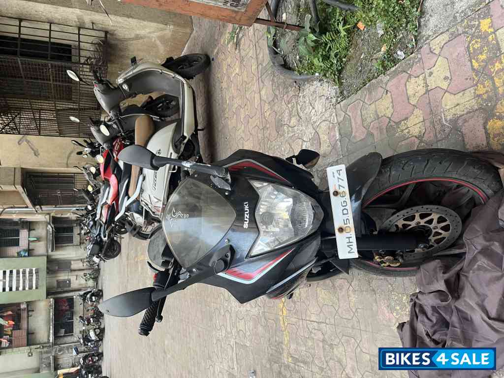 Suzuki Gixxer SF Fi
