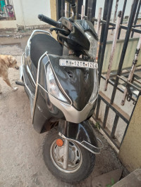 Black Hero Destini 125