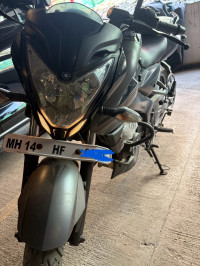 Bajaj Pulsar 200 NS ABS