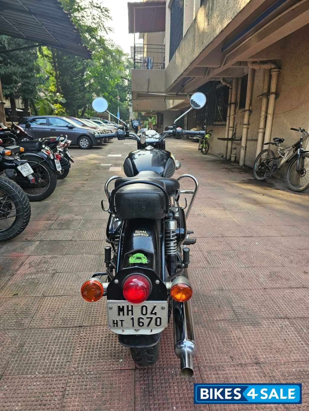 Royal Enfield Classic 350