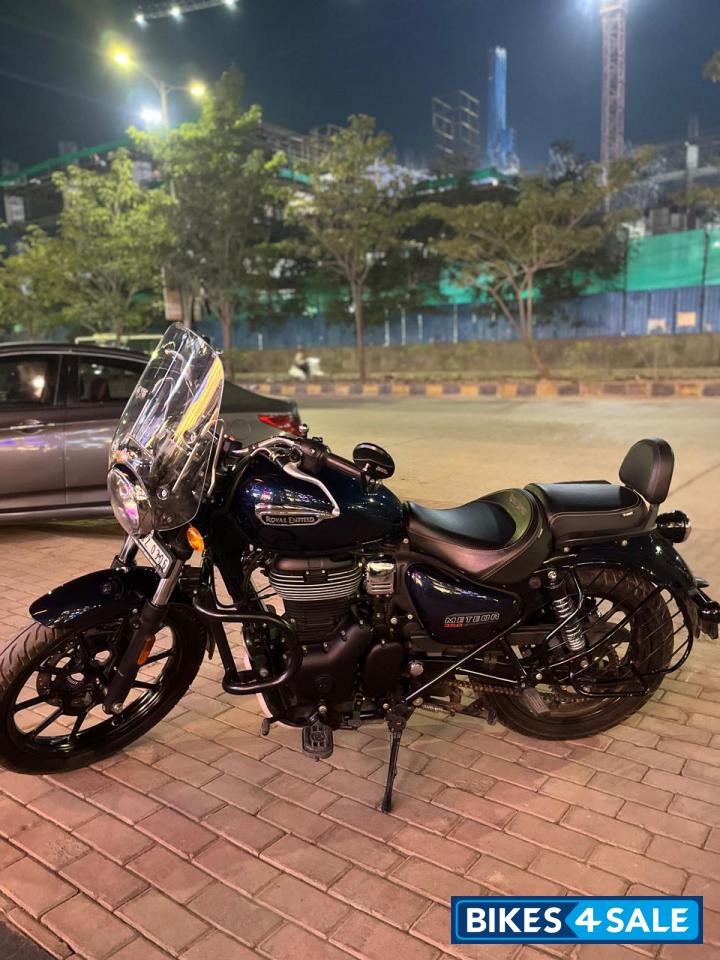 Dark Blue Royal Enfield Meteor 350