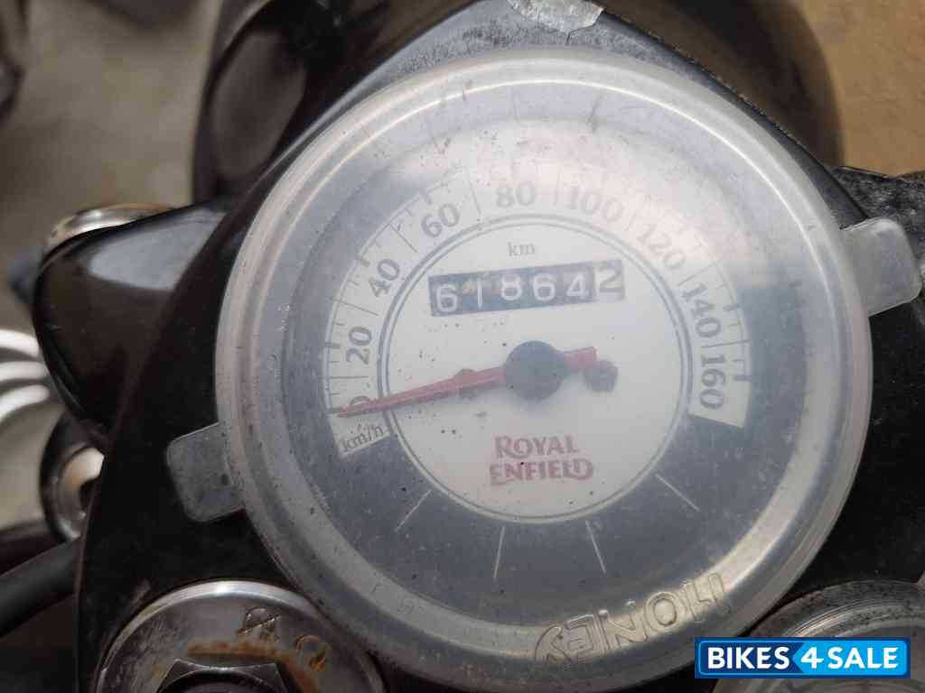 Black Royal Enfield Classic 350