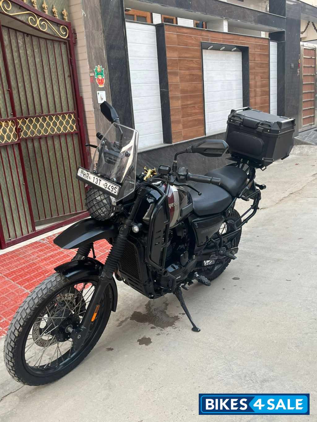 Yezdi Adventure Matte