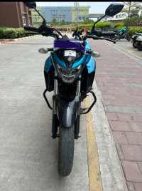 Yamaha FZ25