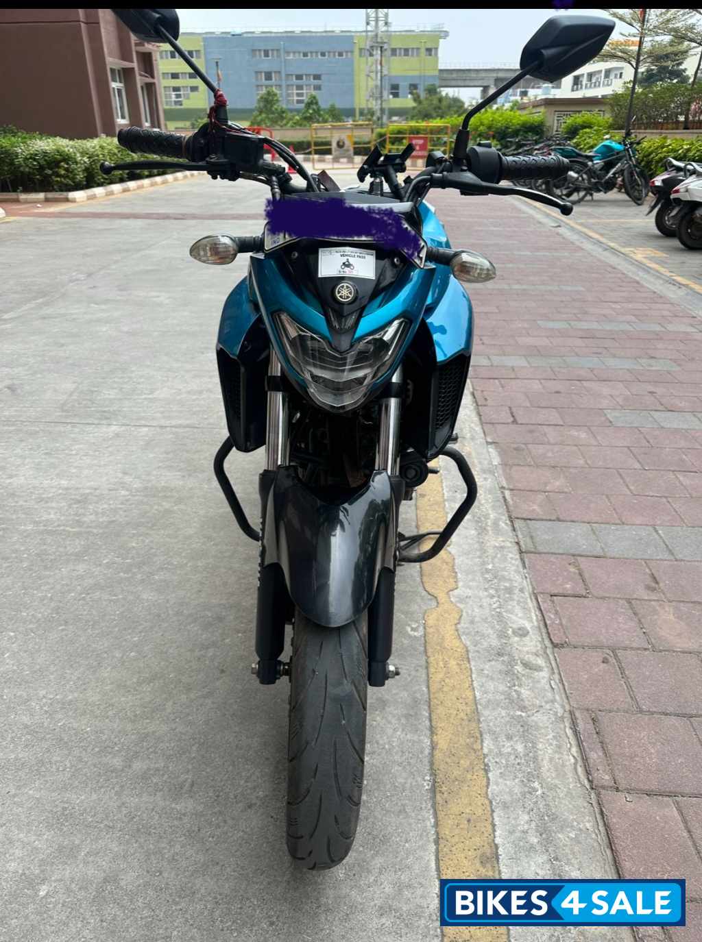 Yamaha FZ25