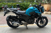 Yamaha FZ25