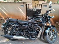 Black Benelli Imperiale 400 BS6