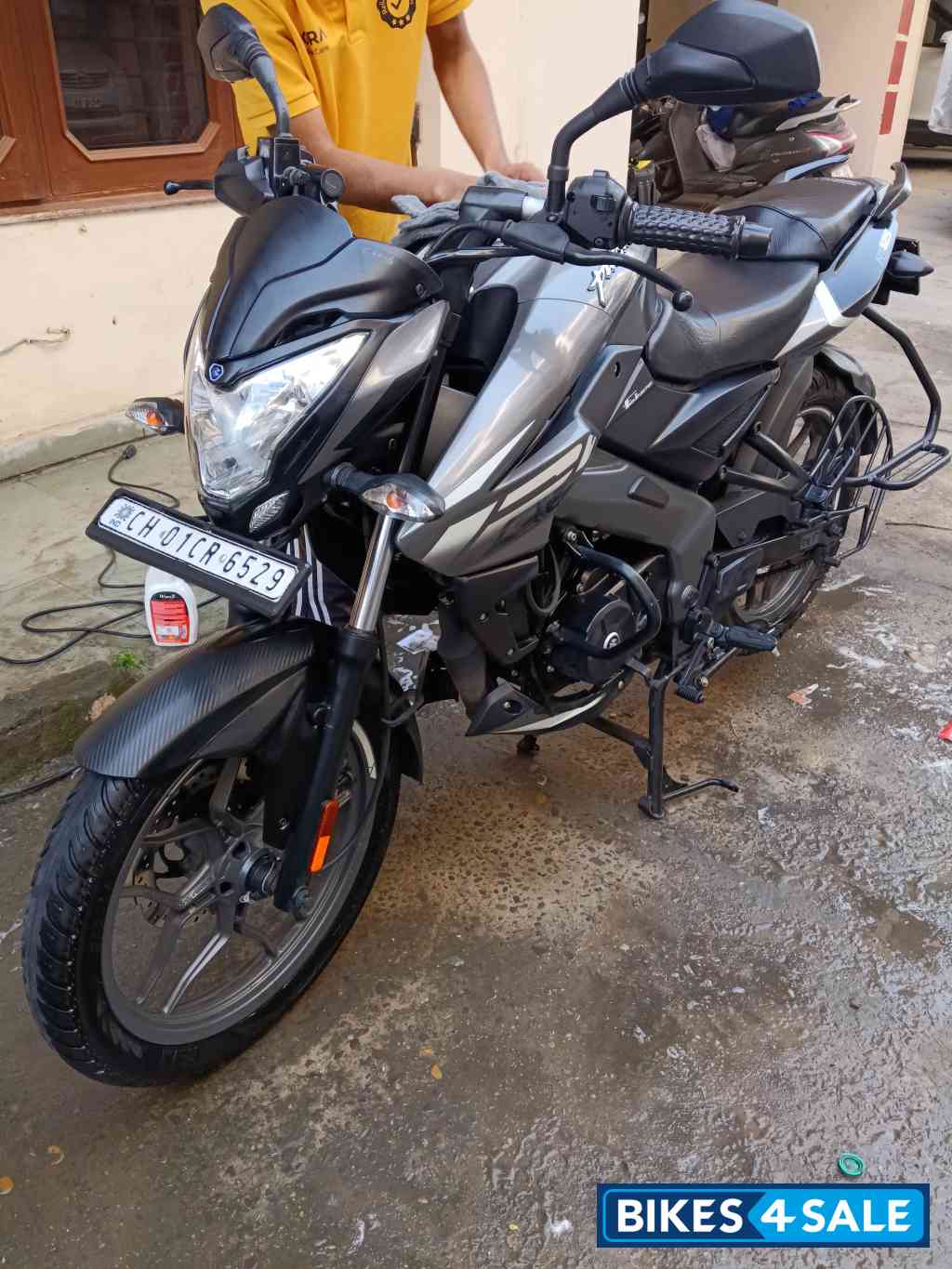 Bajaj Pulsar NS 125