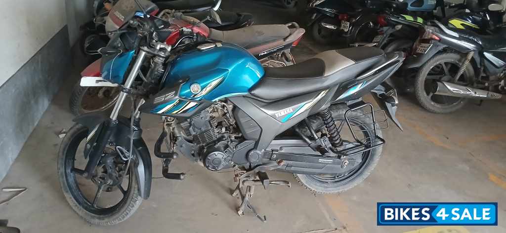 Cyan Blue Yamaha SZ-RR V2 Cyan Blue Yamaha SZ-RR V2