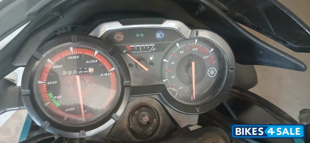 Cyan Blue Yamaha SZ-RR V2 Cyan Blue Yamaha SZ-RR V2