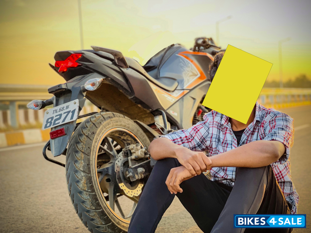 Honda CB Hornet 160R