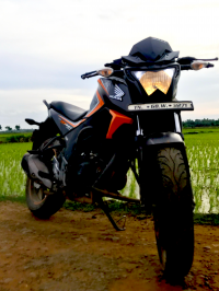 Honda CB Hornet 160R