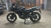 Bajaj Pulsar 220F