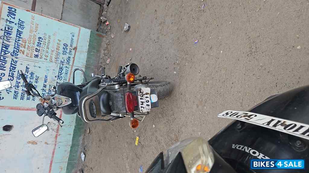 Bajaj Avenger Cruise 220